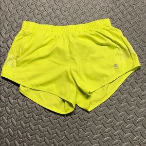 Oiselle shorts